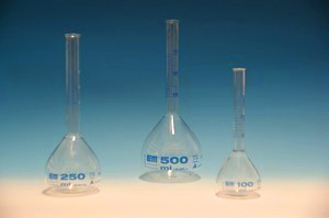 Glas-Messkolben 100 ml, konformitätsbescheinigt, zuzüglich Glasverpackung